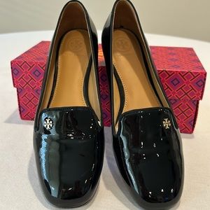 Tory Burch Patent leather flats
